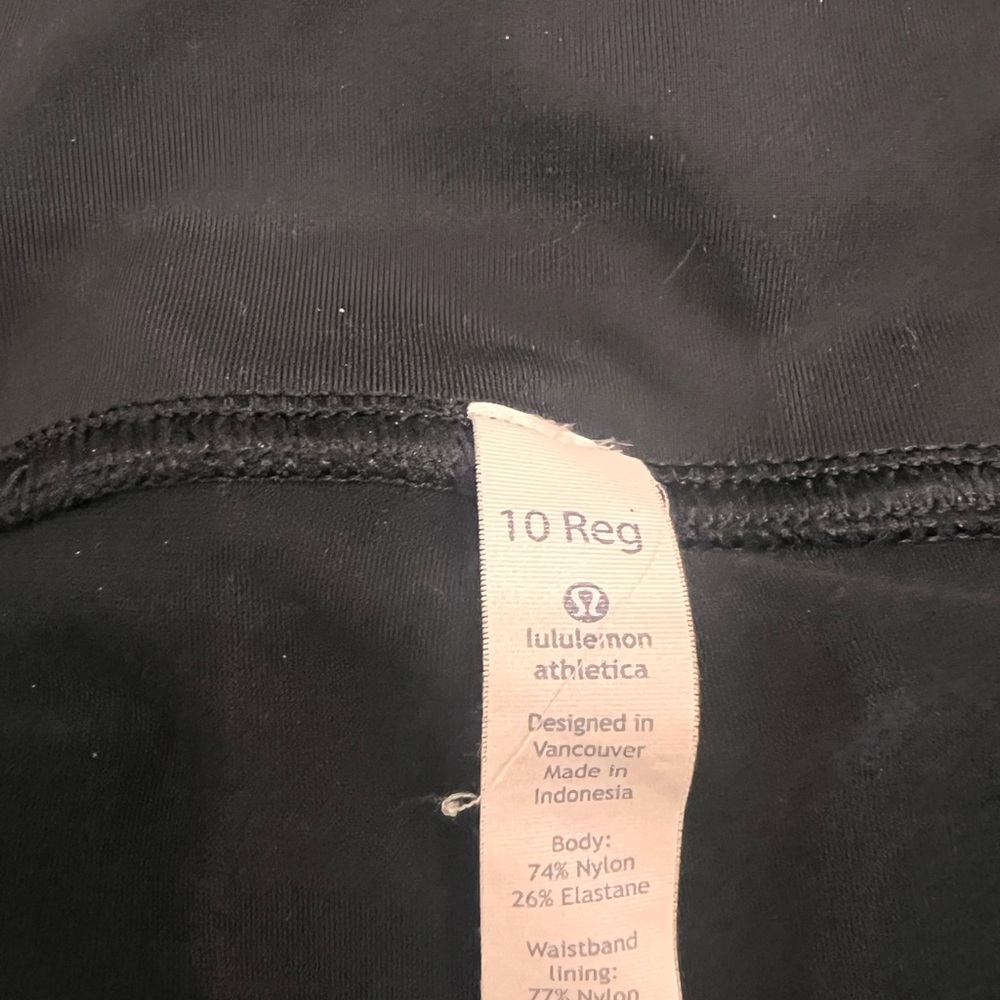 Lululemon Lost In Pace Skirt size 10 - Picture 4 of 4